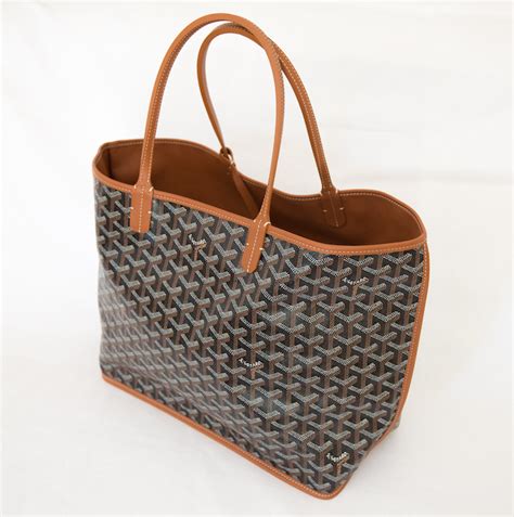 goyard anjou pm price|goyard anjou gm bag price.